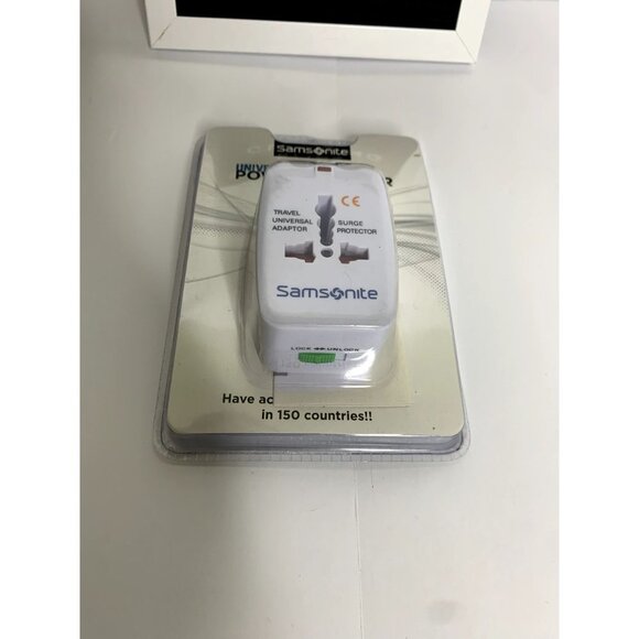 New Samsonite Universal Power Adapter - Picture 3 of 5